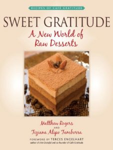 Baixar Sweet Gratitude: A New World of Raw Desserts pdf, epub, eBook