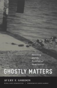 Baixar Ghostly Matters: Haunting and the Sociological Imagination pdf, epub, eBook