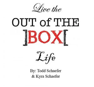 Baixar Live The Out of The Box Life: 8 Easy Exercises to Get Unstuck Today (English Edition) pdf, epub, eBook