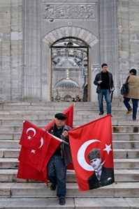 Baixar Secularism and State Religion in Modern Turkey: Law, Policy-Making and the Diyanet (Library of Modern Turkey) pdf, epub, eBook