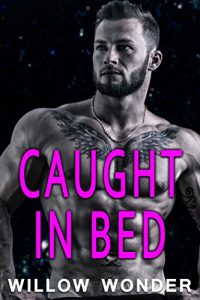 Baixar Caught in Bed: A Gay Romance (English Edition) pdf, epub, eBook