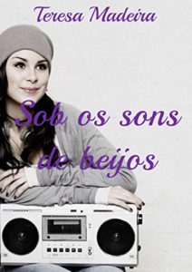 Baixar Sob os sons de beijos pdf, epub, eBook